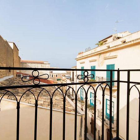 Emporium Panzió Castellammare del Golfo Kültér fotó