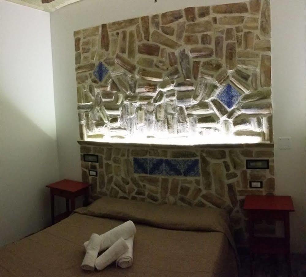 Emporium Panzió Castellammare del Golfo Kültér fotó