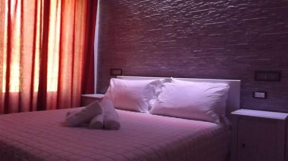 Emporium Panzió Castellammare del Golfo Kültér fotó