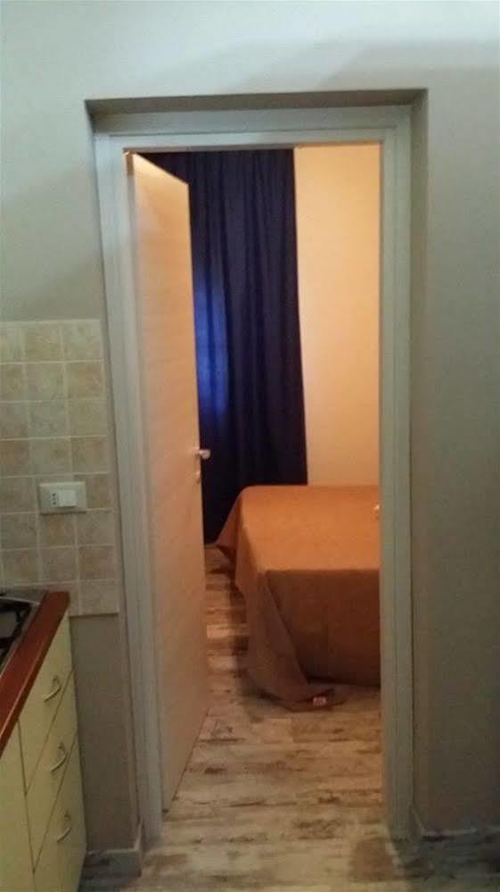 Emporium Panzió Castellammare del Golfo Kültér fotó
